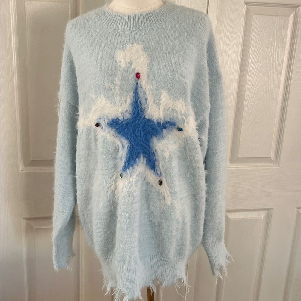 Aelfric Eden Light Blue Sweater star design Distressed hem/sleeves, Small, NWT